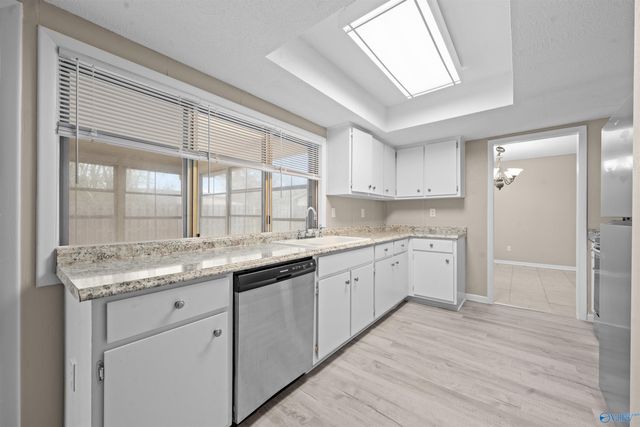 1913 Waxleaf Green SE, Huntsville, AL 35803