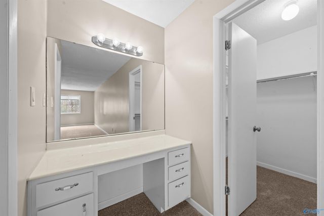 1913 Waxleaf Green SE, Huntsville, AL 35803