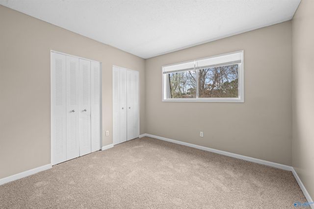 1913 Waxleaf Green SE, Huntsville, AL 35803