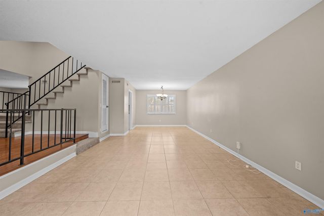 1913 Waxleaf Green SE, Huntsville, AL 35803