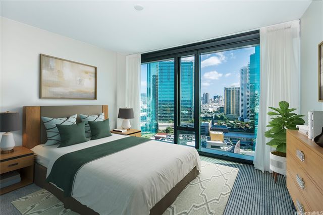 1108 Auahi Street 1702, Honolulu, HI 96814