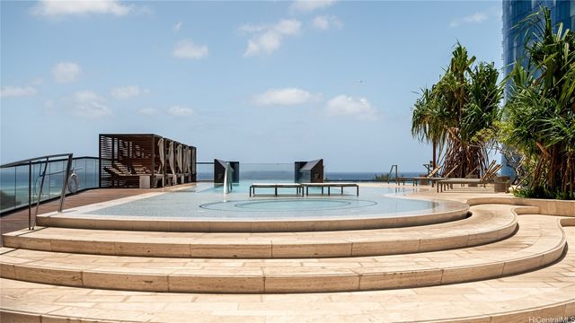 1108 Auahi Street 1702, Honolulu, HI 96814