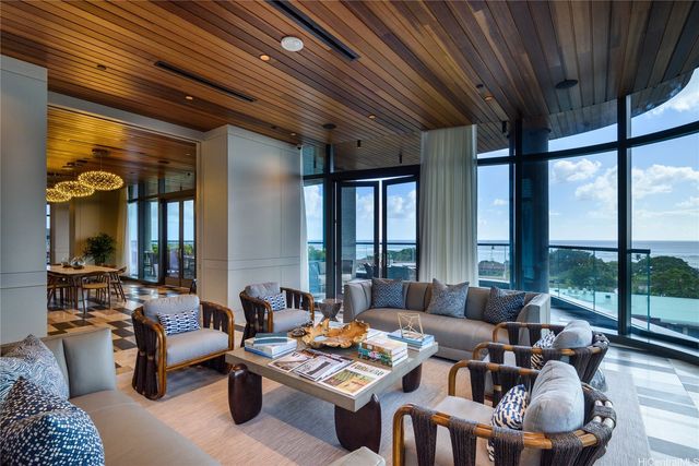 1108 Auahi Street 1702, Honolulu, HI 96814