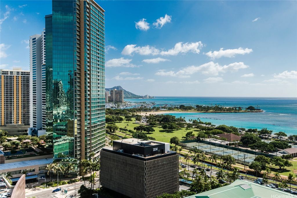 1108 Auahi Street 1702, Honolulu, HI 96814