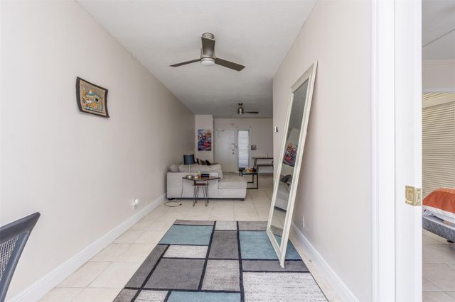 1967 S Ocean Blvd 205, Lauderdale By The Sea, FL 33062