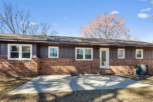 716 Dowfield Drive, Fayetteville, NC 28311