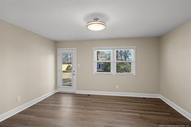 716 Dowfield Drive, Fayetteville, NC 28311