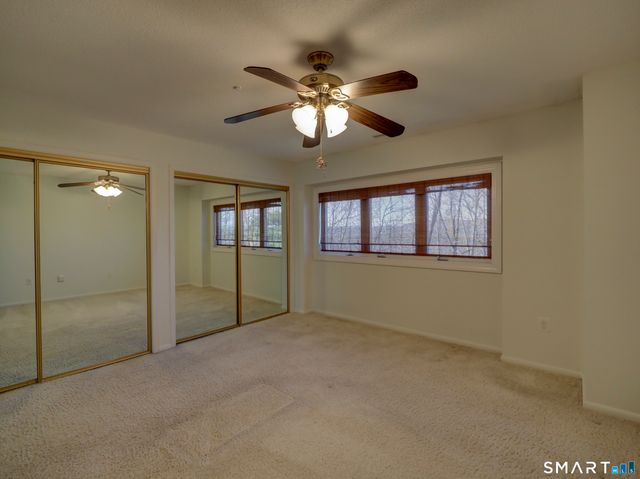 412 Pilgrim Harbor 412, Wallingford, CT 06492