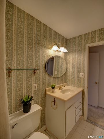 412 Pilgrim Harbor 412, Wallingford, CT 06492