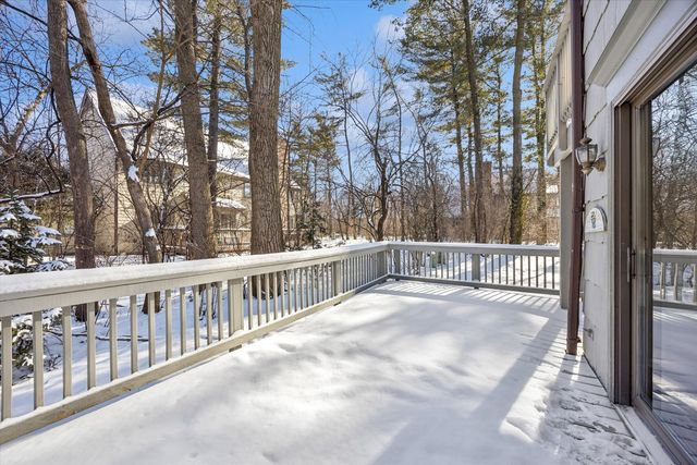 1013 Torrey Pines Court 1013, Darien, IL 60561