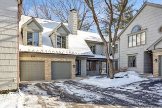 1013 Torrey Pines Court 1013, Darien, IL 60561