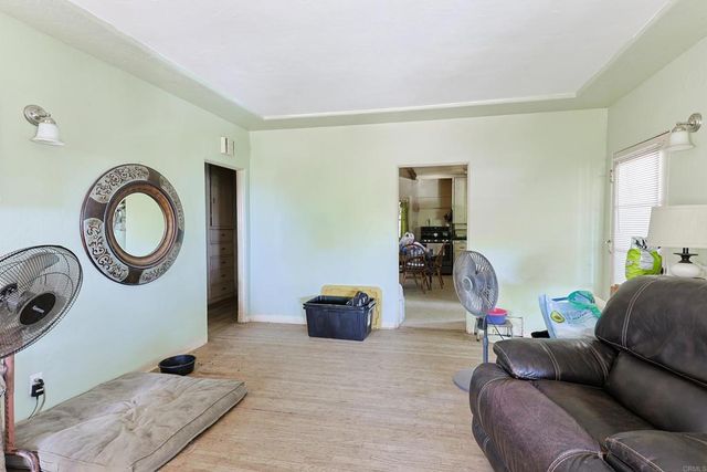 11825 Taia, Lakeside, CA 92040