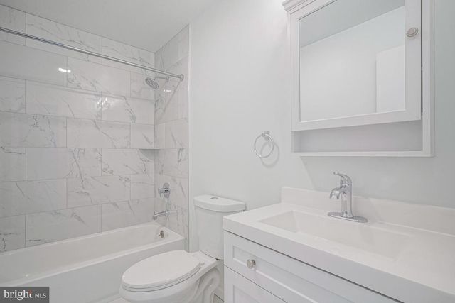 189 CROSSINGS WAY, Lindenwold, NJ 08021