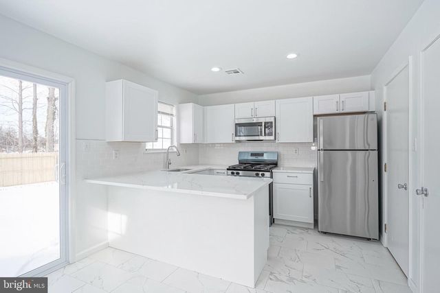 189 CROSSINGS WAY, Lindenwold, NJ 08021