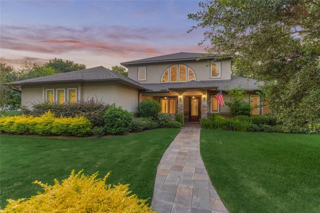 3 Edgewood Drive W, Montgomery, TX 77356
