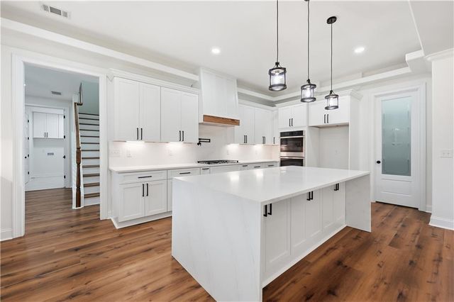 1534 Red Cedar Road, Commerce, GA 30530