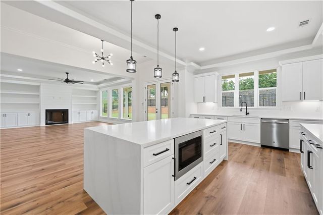 1534 Red Cedar Road, Commerce, GA 30530
