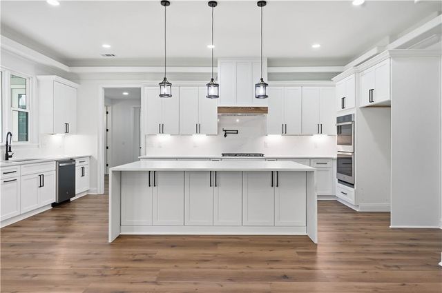 1534 Red Cedar Road, Commerce, GA 30530