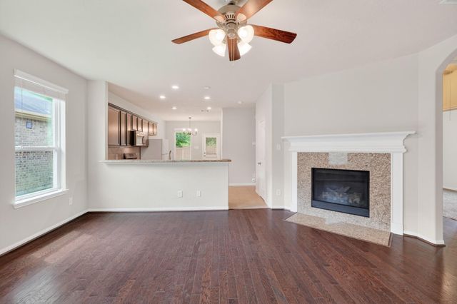 12027 Rockridge Falls Drive, Tomball, TX 77375