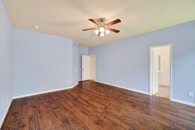 12027 Rockridge Falls Drive, Tomball, TX 77375