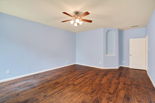 12027 Rockridge Falls Drive, Tomball, TX 77375