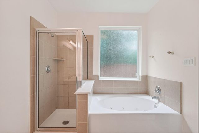 12027 Rockridge Falls Drive, Tomball, TX 77375