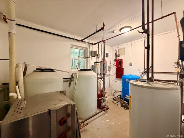 185 Grange Road, Otisville, NY 10963