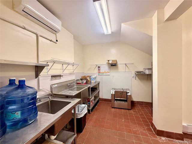 185 Grange Road, Otisville, NY 10963