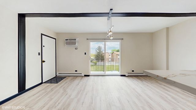 4220 Bonhill Drive 3E, Arlington Heights, IL 60004