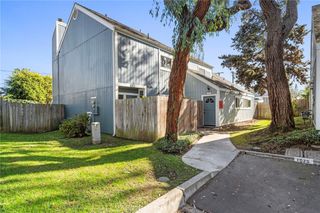 1025 Sea Breeze 11, Costa Mesa, CA 92627
