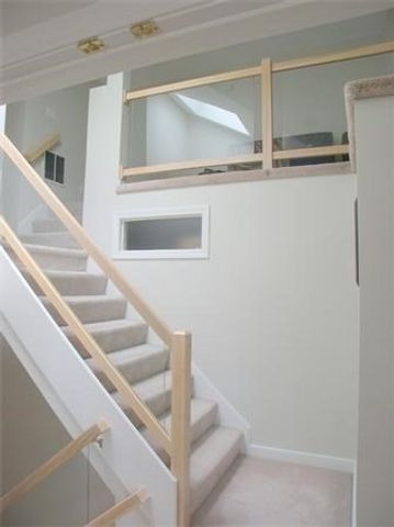 421 Captain Eames Cir 421, Ashland, MA 01721