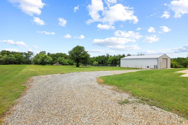1153 Block Road, Gunter, TX 75058
