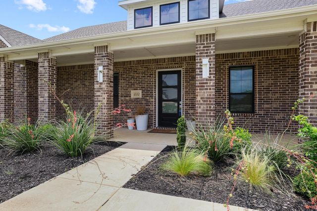 1153 Block Road, Gunter, TX 75058