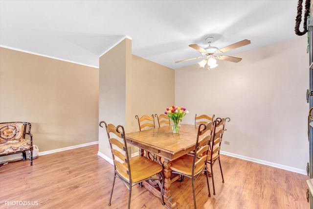 8232 Niles Center Road 311, Skokie, IL 60077