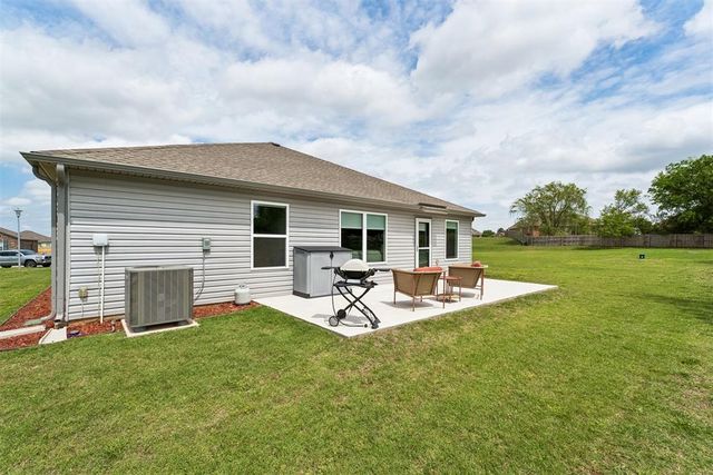 1411 Claire Court, Shawnee, OK 74804