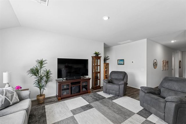 1411 Claire Court, Shawnee, OK 74804