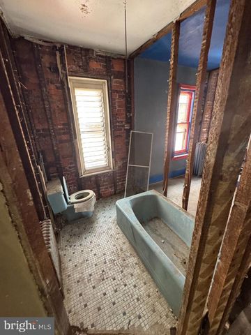 17 N 58TH ST, Philadelphia, PA 19139