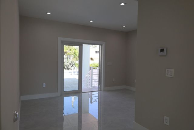 115 Azalea Street, Plantation Key, FL 33070