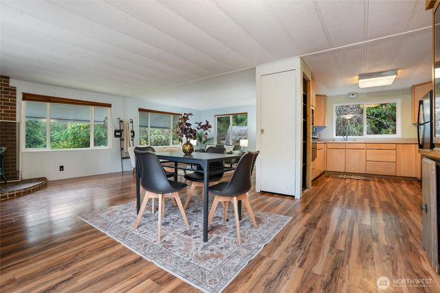 1916 Key Peninsula Highway NW, Lakebay, WA 98349