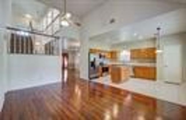 16419 Dawncrest Way, Sugar Land, TX 77498