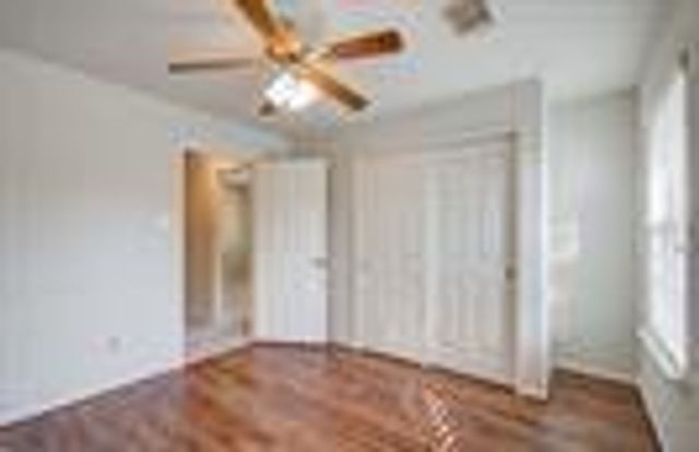 16419 Dawncrest Way, Sugar Land, TX 77498