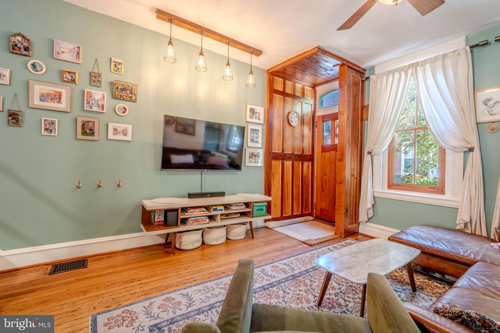 884 N STILLMAN ST, PHILADELPHIA, PA 19130 — photo 3