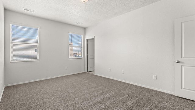 5615 Sagan Loop SE, Albuquerque, NM 87106
