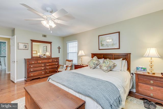 32 COTHERSTONE DR, Southampton, NJ 08088