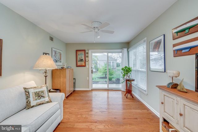 32 COTHERSTONE DR, Southampton, NJ 08088