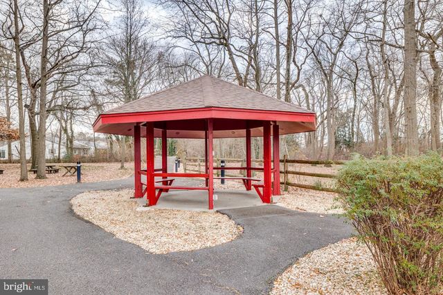 32 COTHERSTONE DR, Southampton, NJ 08088