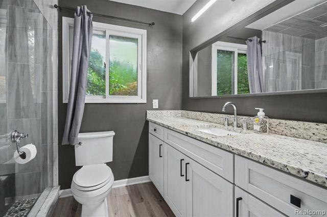 4105 Crocus Road, Waterford, MI 48328