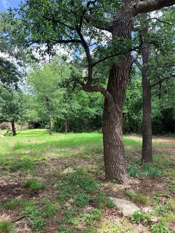 2429 County Road 427a, Cleburne, TX 76031