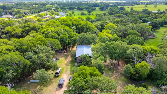 2429 County Road 427a, Cleburne, TX 76031