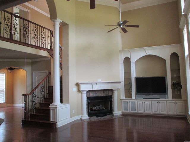 129 Silver Springs Drive, Benton, AR 72015